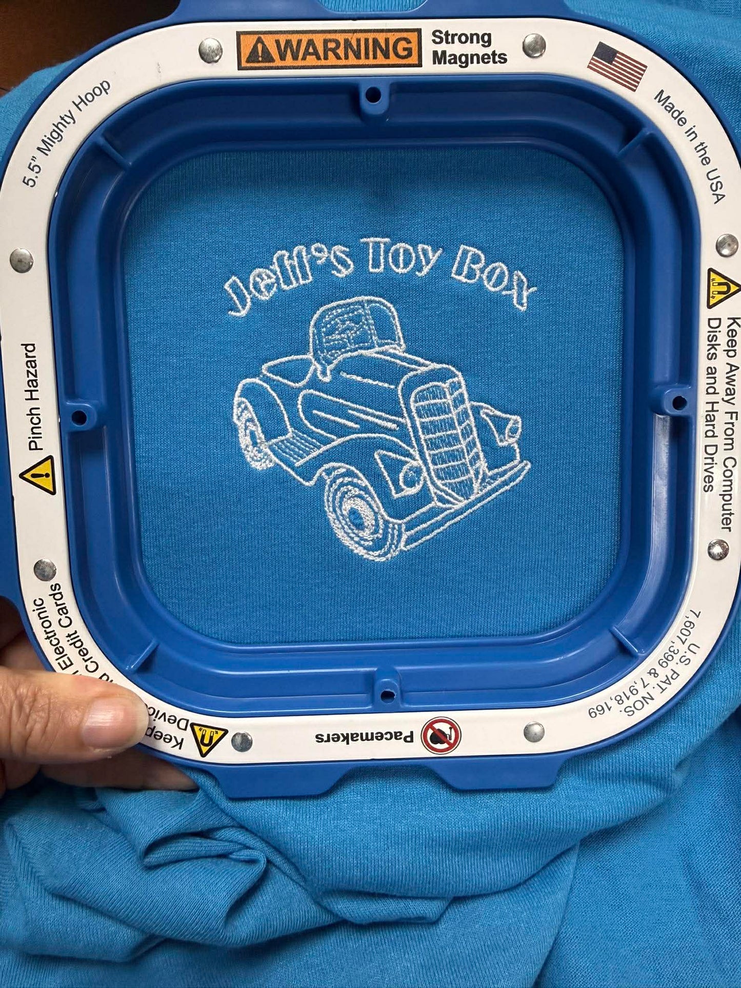 Custom Embroidery Logo Digitizing