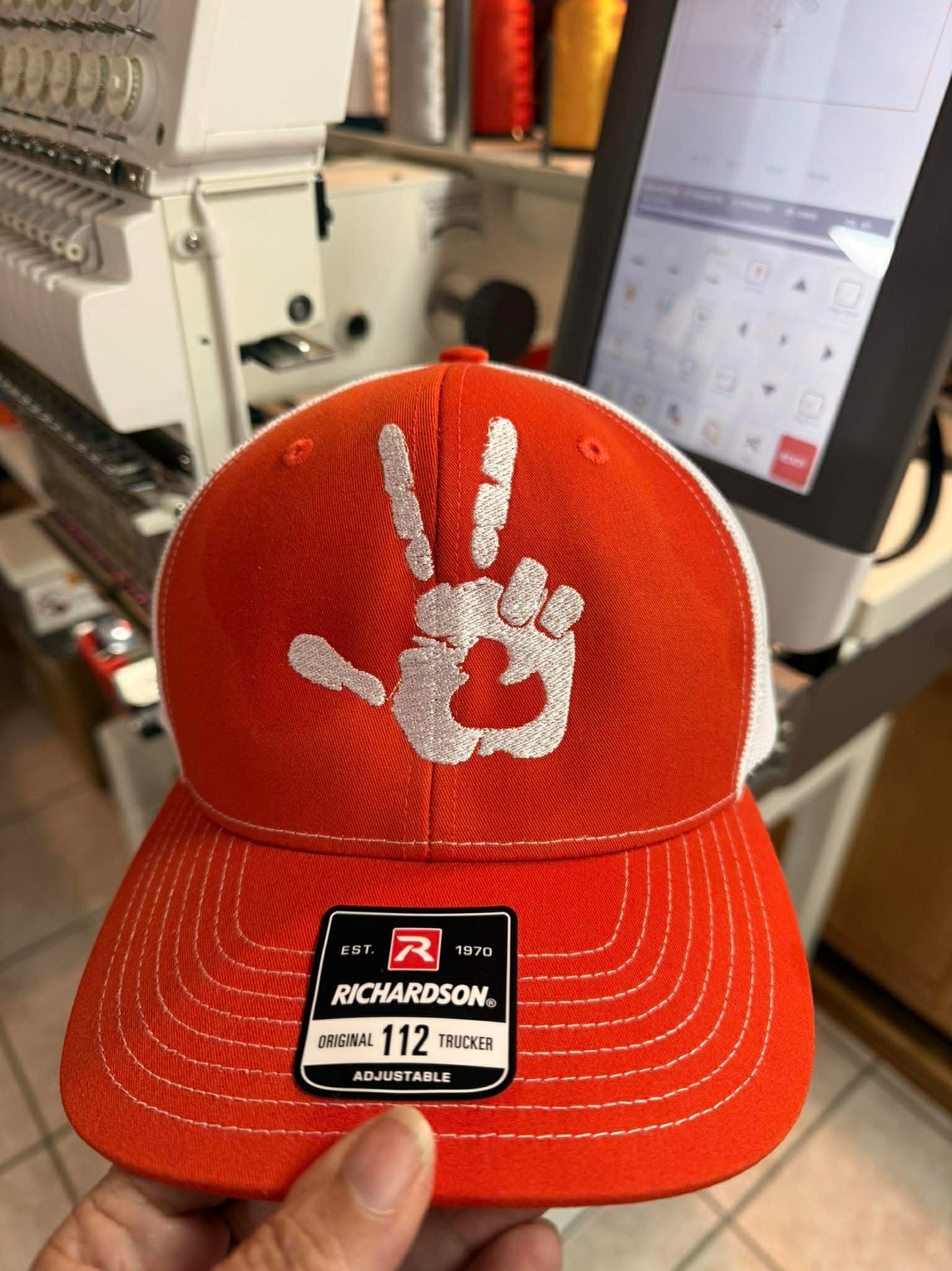 Jeep Wave Embroidered Richardson 112 Trucker Hat ✌️❤️